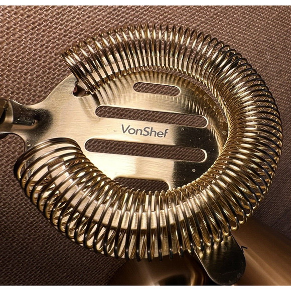 VonShef Brushed Gold Stainless Steel Cocktail Shaker and Strainer - Picture 8 of 12